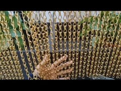 Décoration de porte ou de fenêtre de rideau métallique à chaîne à crochet bleu avec écran à mouche à chaîne