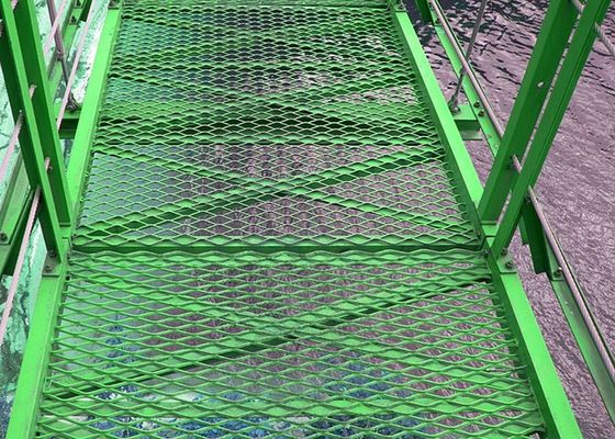 Acier inoxydable et grille augmentée en acier galvanisée en métal pour les bandes de roulement sûres de marche ou d'escalier