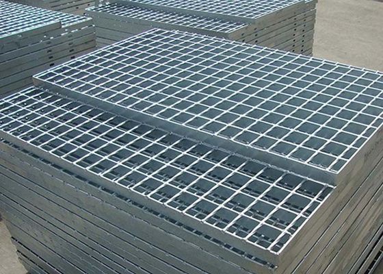 La grille en acier galvanisée a la finition lumineuse exempte d'entretien hygiénique et propre et la rouille comme grille de plate-forme pour des aéroports