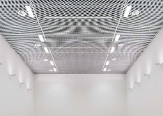 Aspect doux et monolithique de plafond perforé en métal – pour les modifications ou la nouvelle construction