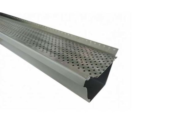 Gardes perforées d'acier inoxydable ou en aluminium en métal de feuille également connues sous le nom de couvertures de gouttière