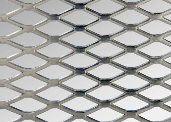 Métal en acier inoxydable en forme de diamant pour les barrières architecturales