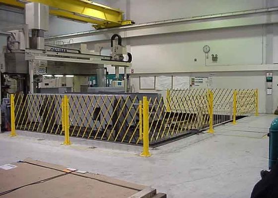 Fermeture de protection de la machine métallique à diamants élargis 2-4 mm d'épaisseur