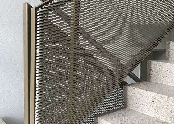 Acier inoxydable 304 1,5 mm Renflement métallique étendu Panneaux de remplissage Sécurité Robuste Durable