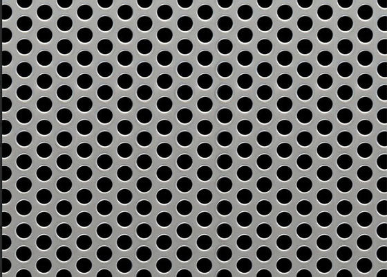 Plaques métalliques perforées au centre scindées ASTM B209 Standard Matériaux divers Zones ouvertes 5% - 79%