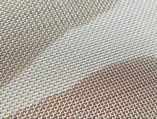 L' acier inoxydable à écran plat 316L filet de fil tissé