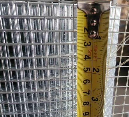 1 mm-10 mm de diamètre revêtue de treillis métalliques soudés pour des structures fortes et durables