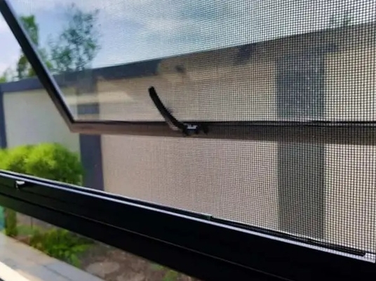 Maillage de sécurité métallique en acier inoxydable 304 316 pour fenêtres et portes