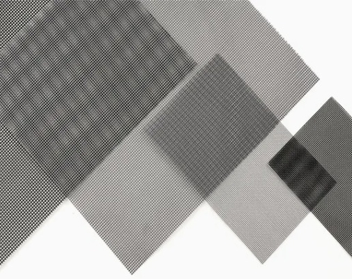 Grillage en treillis métallique enduit d'époxy de 7' pour la sécurité et la ventilation