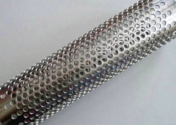 Maillage de filtrage de tuyaux perforés en acier au carbone doux avec une recyclabilité parfaite