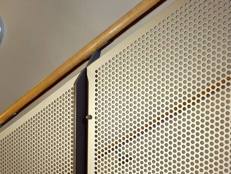 Maillage métallique perforé élargi Conception flexible de haute résistance adaptée aux clôtures de sécurité et aux systèmes de ventilation